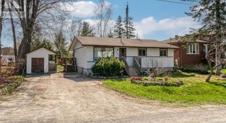Residential - Single Family Home - Greater Sudbury, Canada - Canada