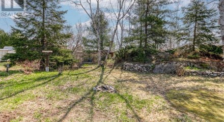 Residential - Single Family Home - Greater Sudbury, Canada - Canada