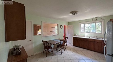 Residential - Single Family Home - Greater Sudbury, Canada - Canada