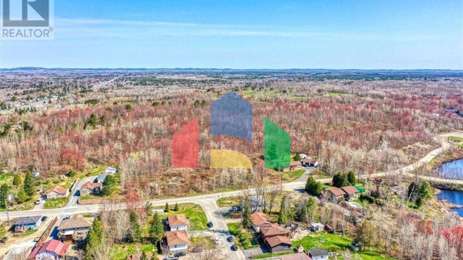 Residential - Single Family Home - Greater Sudbury, Canada - Canada