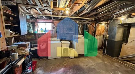 Residential - Single Family Home - Greater Sudbury, Canada - Canada