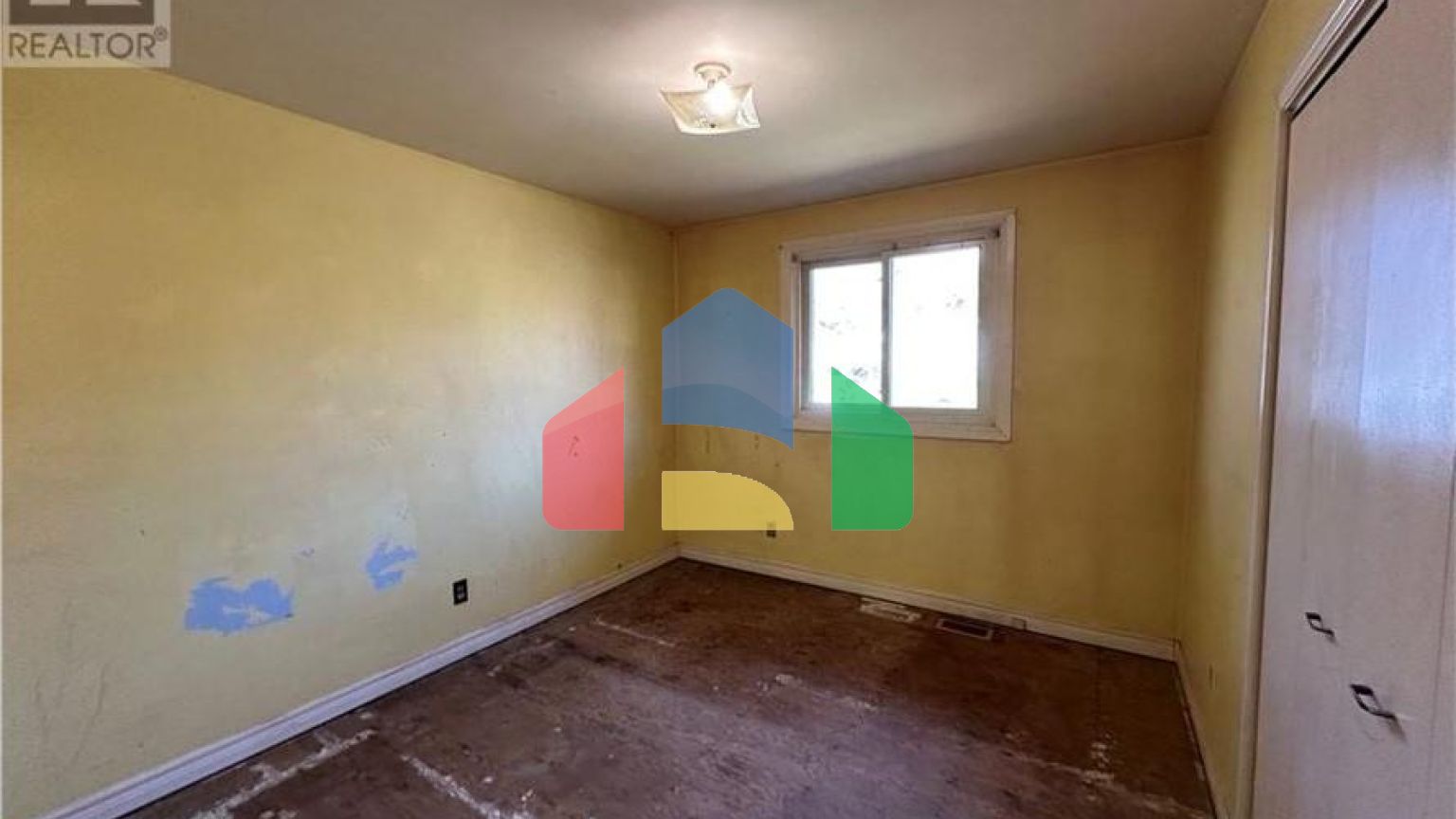 Residential - Single Family Home - Greater Sudbury, Canada - Canada