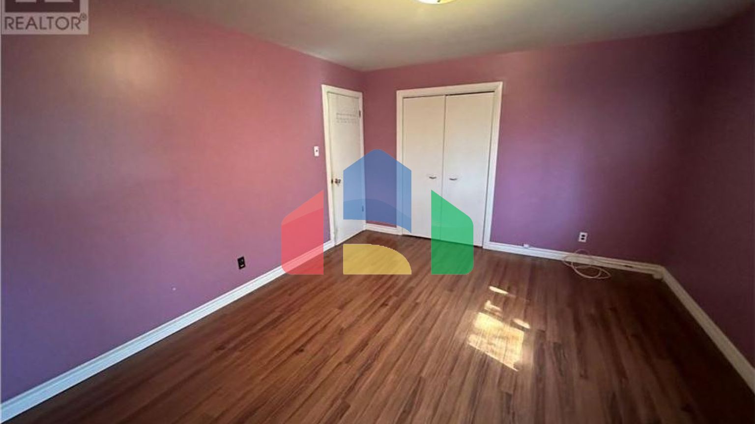 Residential - Single Family Home - Greater Sudbury, Canada - Canada