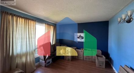 Residential - Single Family Home - Greater Sudbury, Canada - Canada