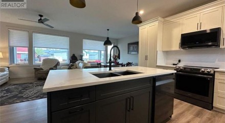 Residential - Single Family Home - Sundre, Canada - Canada