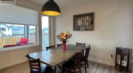 Residential - Single Family Home - Sundre, Canada - Canada
