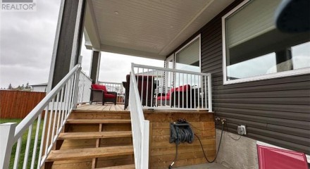 Residential - Single Family Home - Sundre, Canada - Canada