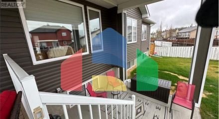 Residential - Single Family Home - Sundre, Canada - Canada