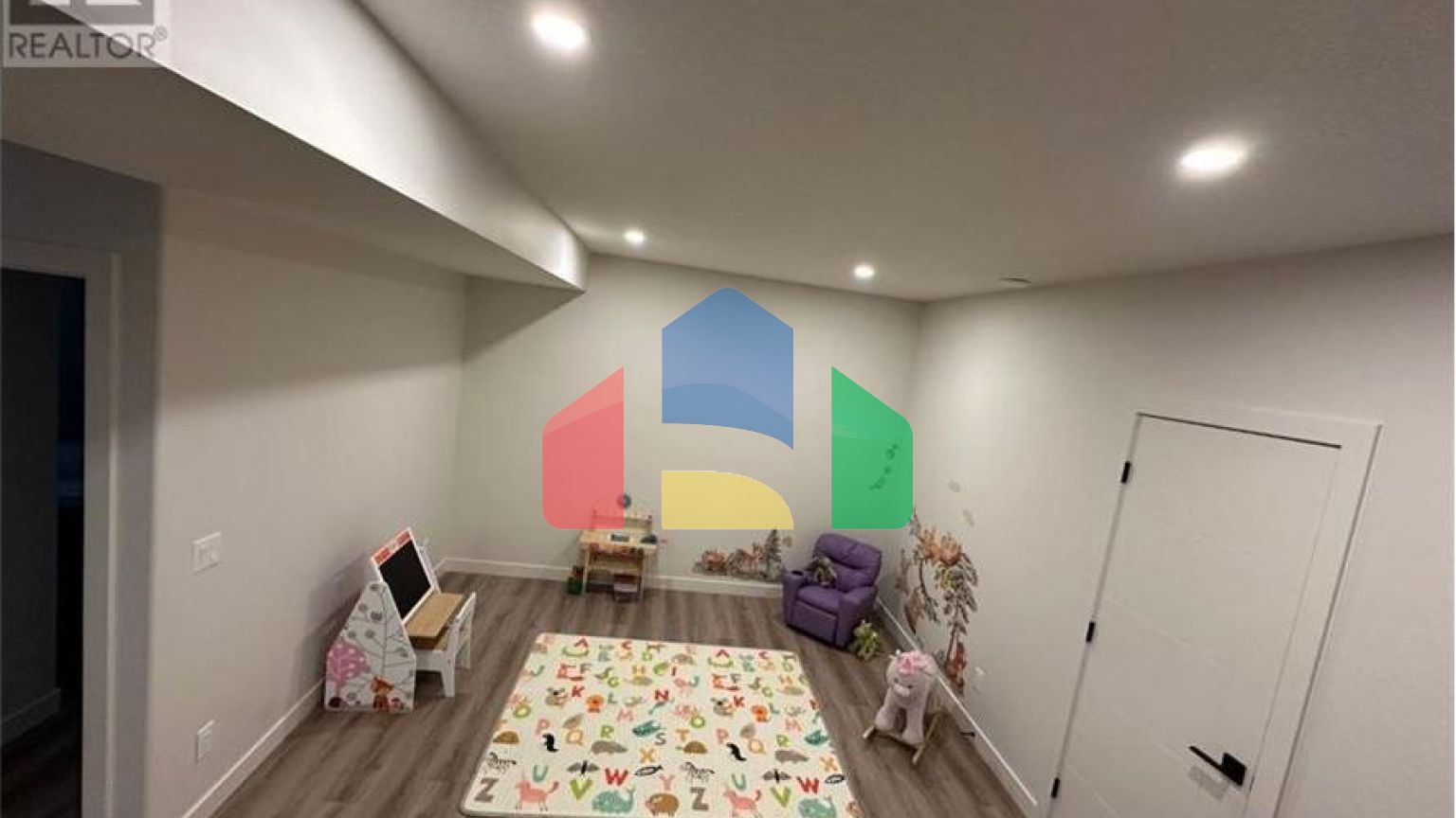 Residential - Single Family Home - Sundre, Canada - Canada