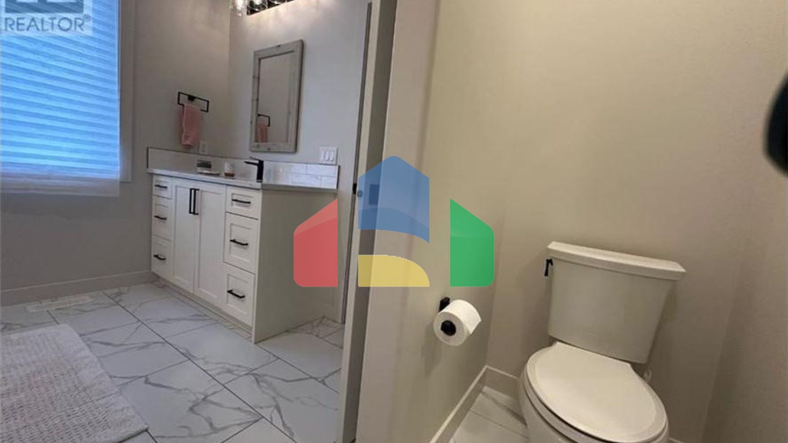 Residential - Single Family Home - Sundre, Canada - Canada