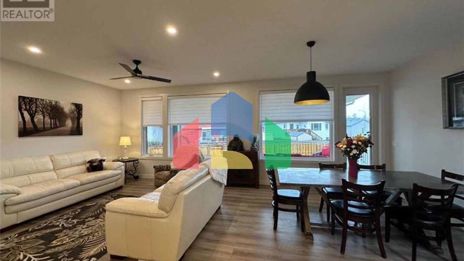 Residential - Single Family Home - Sundre, Canada - Canada