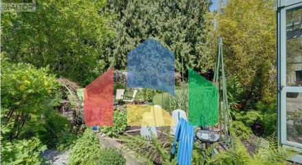 Residential - Single Family Home - Sechelt, Canada - Canada