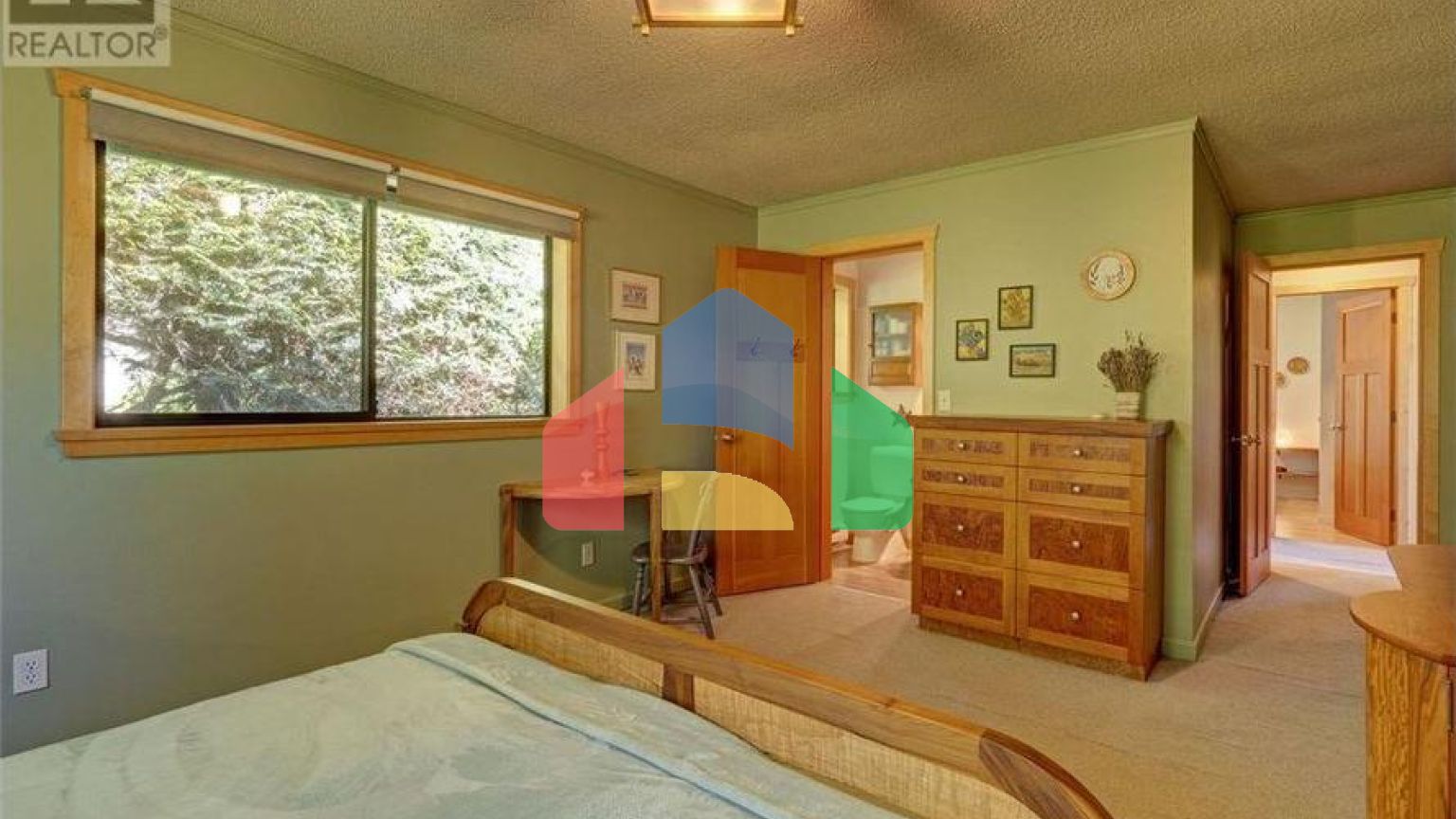 Residential - Single Family Home - Sechelt, Canada - Canada