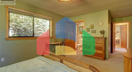 Residential - Single Family Home - Sechelt, Canada - Canada