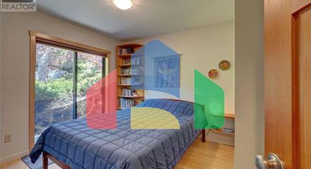 Residential - Single Family Home - Sechelt, Canada - Canada