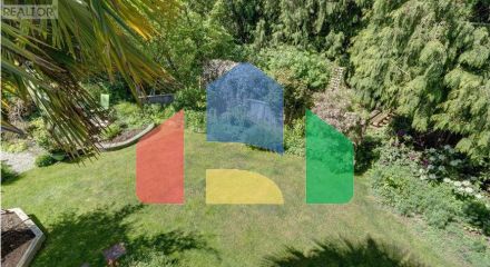 Residential - Single Family Home - Sechelt, Canada - Canada