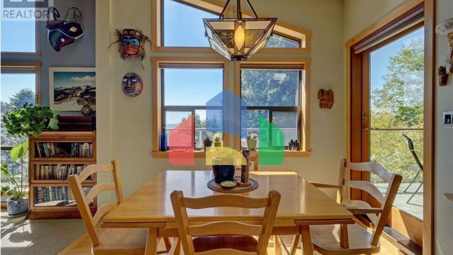 Residential - Single Family Home - Sechelt, Canada - Canada