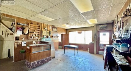 Commercial - Commercial/Retail - Saltcoats, Canada - Canada