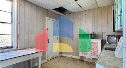 Commercial - Commercial/Retail - Saltcoats, Canada - Canada