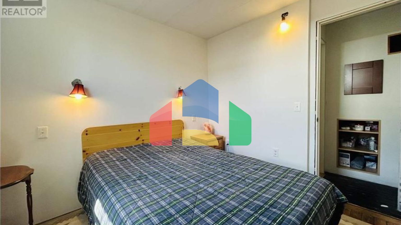 Residential - Single Family Home - Atikokan, Canada - Canada