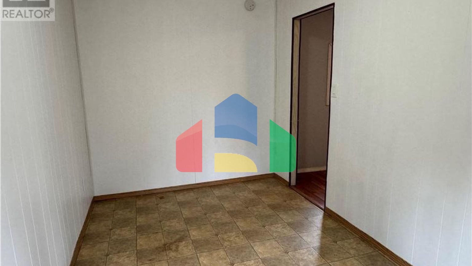 Residential - Single Family Home - Air Ronge, Canada - Canada