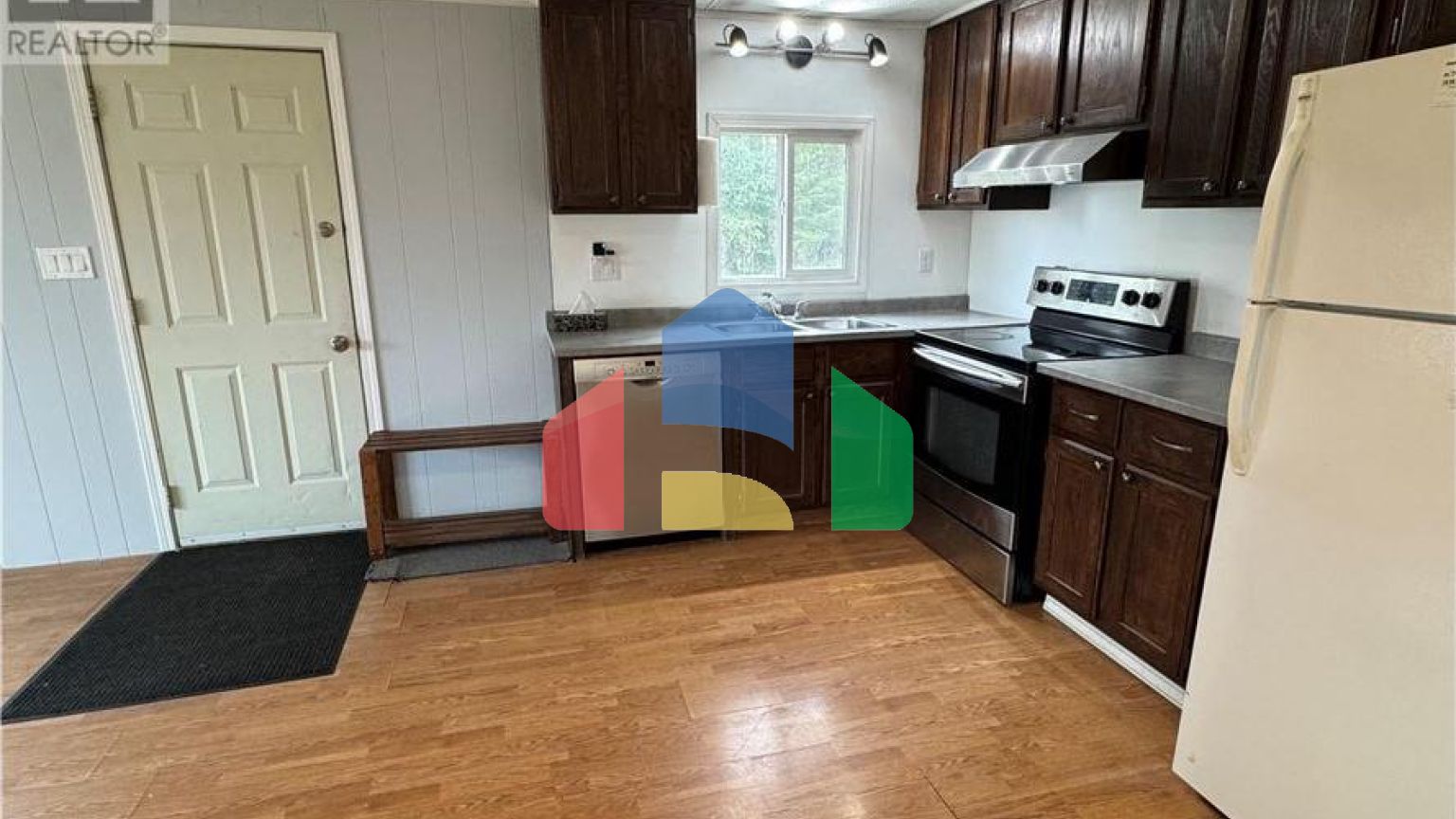 Residential - Single Family Home - Air Ronge, Canada - Canada