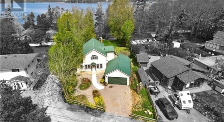 Residential - Single Family Home - Bridgenorth, Canada - Canada