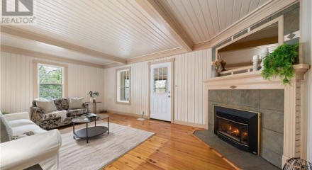 Residential - Single Family Home - Bridgenorth, Canada - Canada
