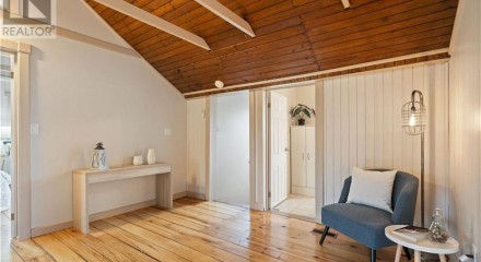 Residential - Single Family Home - Bridgenorth, Canada - Canada