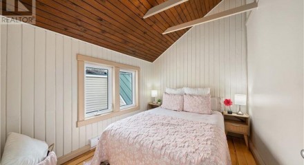 Residential - Single Family Home - Bridgenorth, Canada - Canada