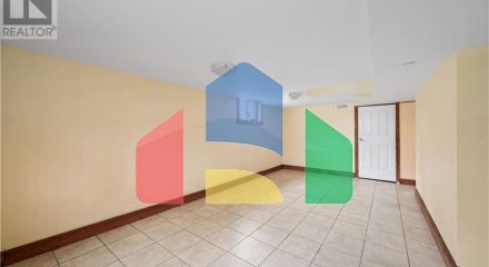 Residential - Single Family Home - Bridgenorth, Canada - Canada