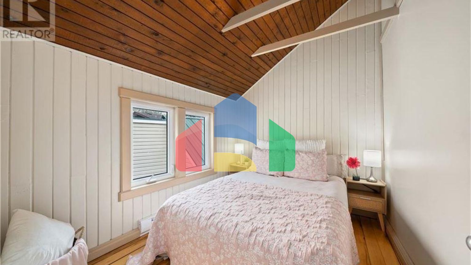 Residential - Single Family Home - Bridgenorth, Canada - Canada