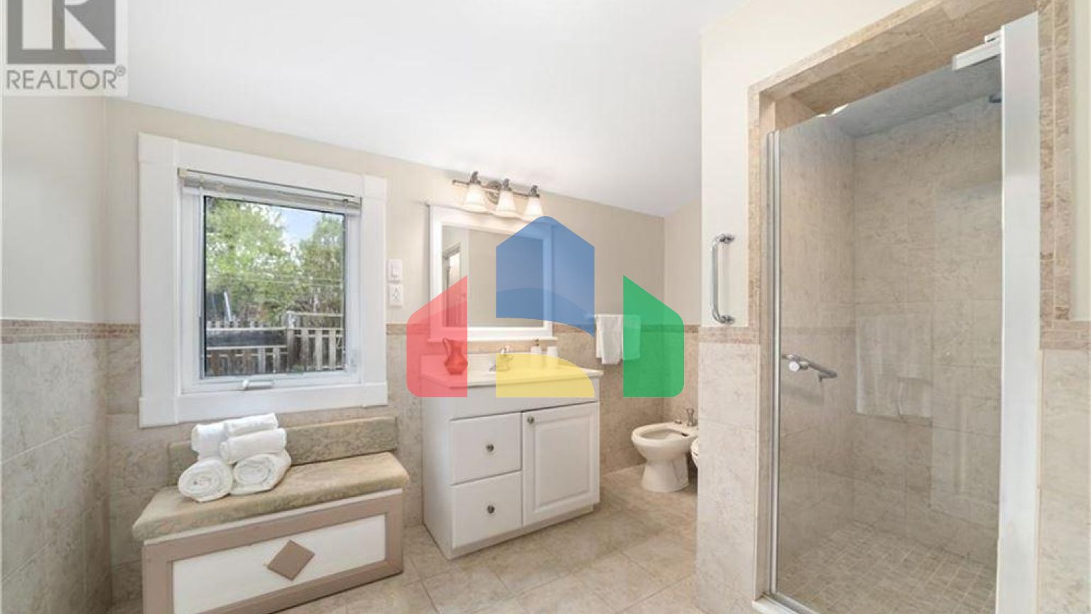 Residential - Single Family Home - Bridgenorth, Canada - Canada