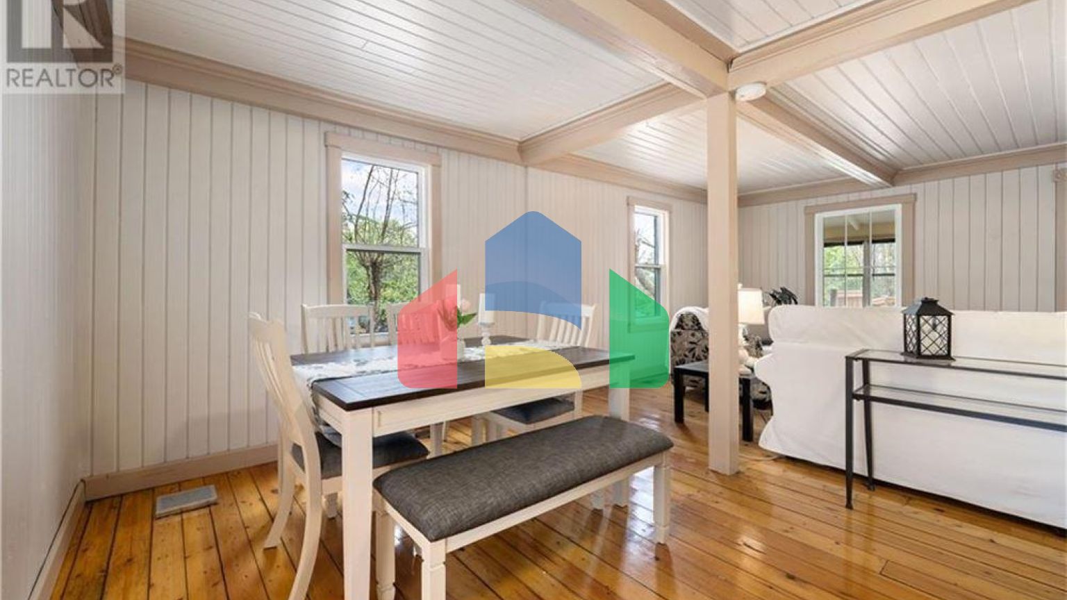 Residential - Single Family Home - Bridgenorth, Canada - Canada