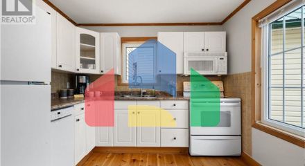 Residential - Single Family Home - Bridgenorth, Canada - Canada