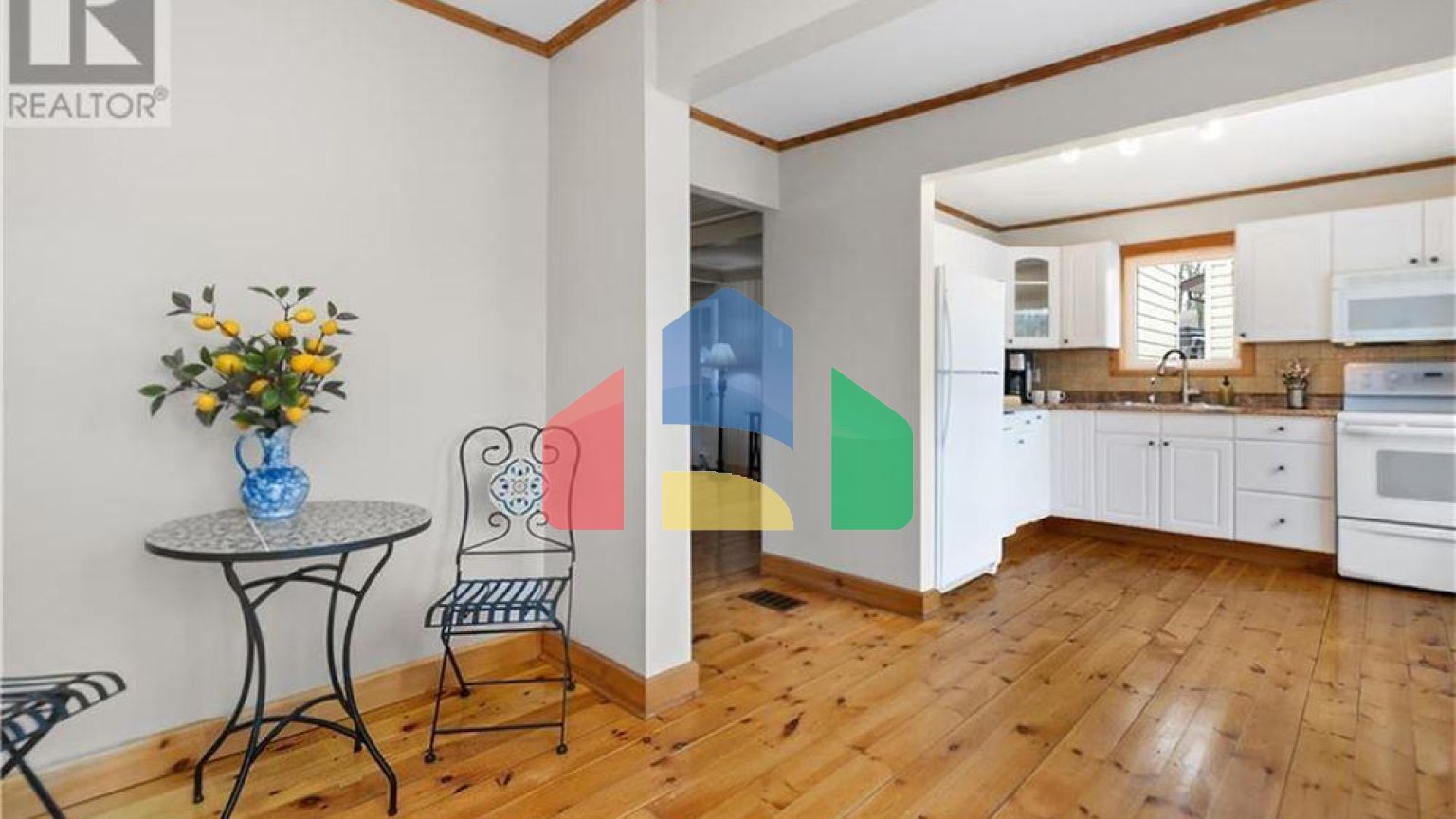 Residential - Single Family Home - Bridgenorth, Canada - Canada