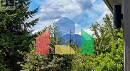 Residential - Single Family Home - Saltair, Canada - Canada