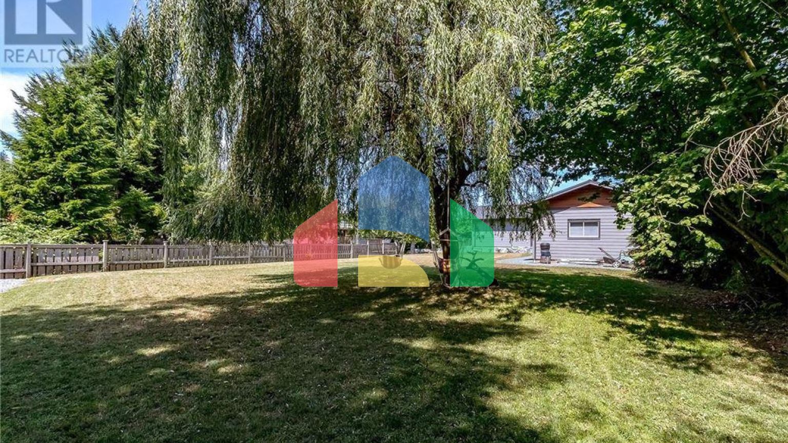 Residential - Single Family Home - Saltair, Canada - Canada