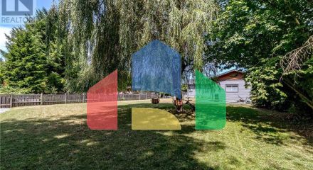 Residential - Single Family Home - Saltair, Canada - Canada