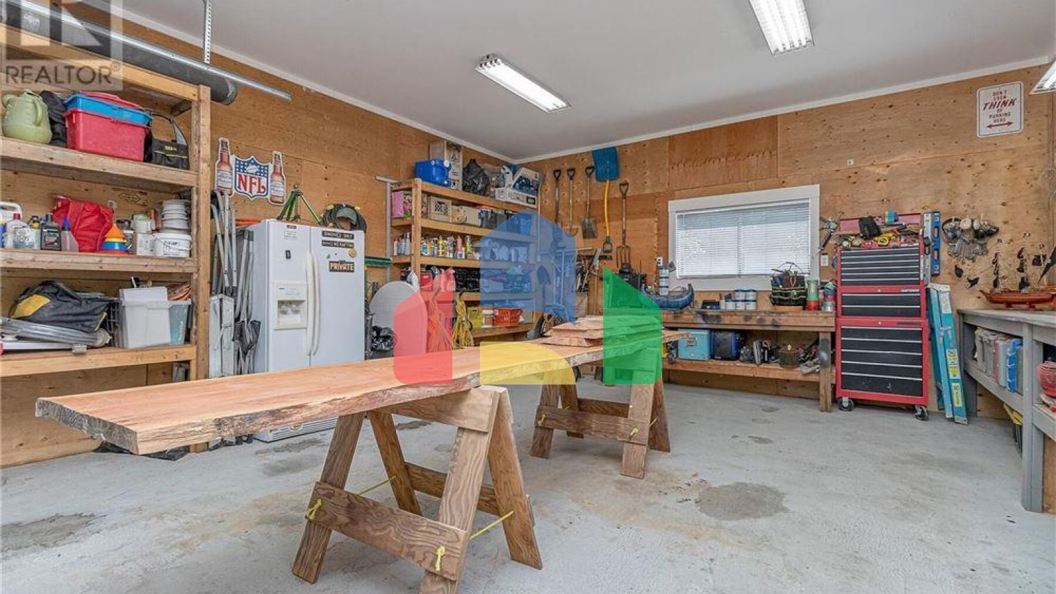 Residential - Single Family Home - Saltair, Canada - Canada