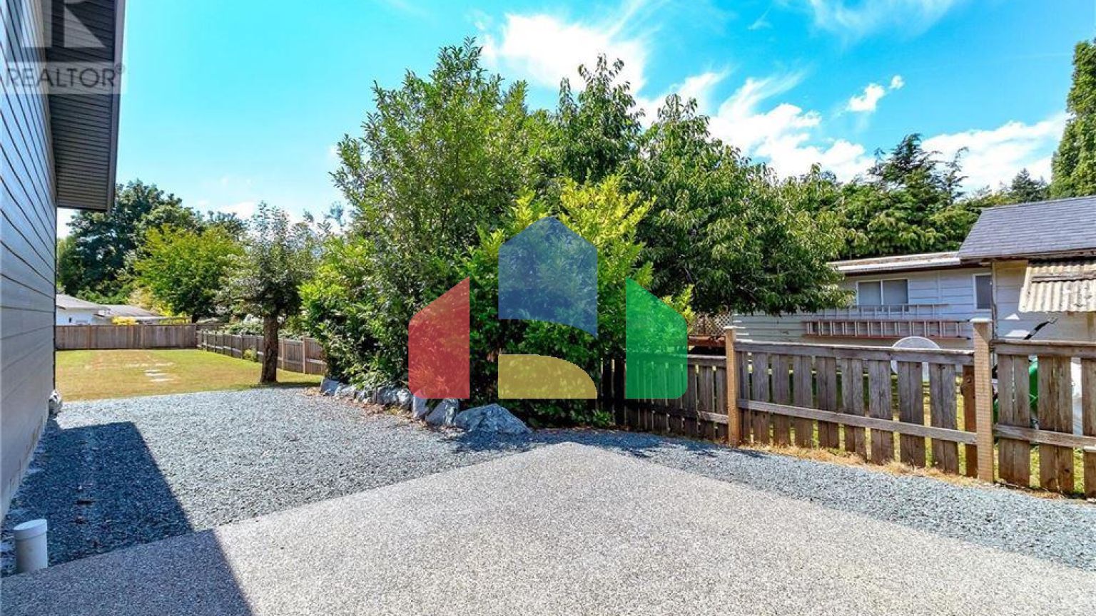 Residential - Single Family Home - Saltair, Canada - Canada