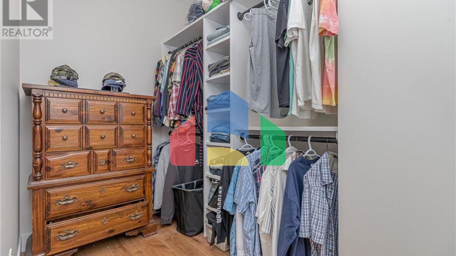 Residential - Single Family Home - Saltair, Canada - Canada