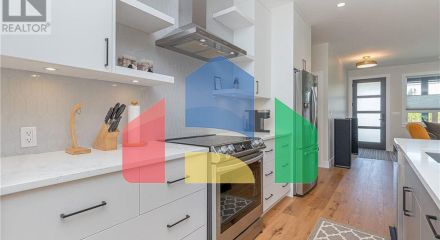 Residential - Single Family Home - Saltair, Canada - Canada