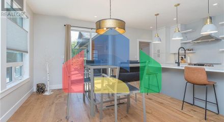 Residential - Single Family Home - Saltair, Canada - Canada