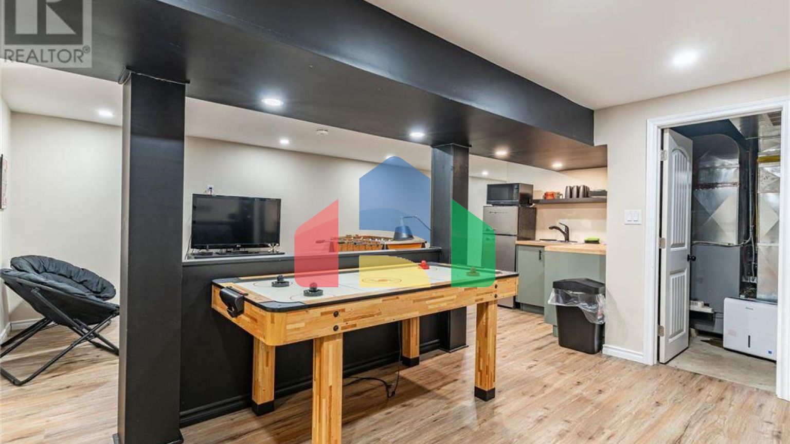 Residential - Single Family Home - Algonquin Highlands, Canada - Canada