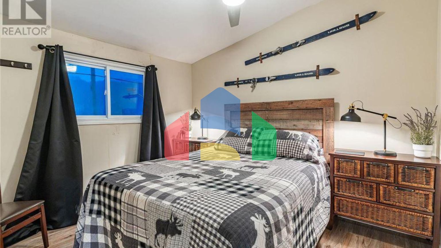 Residential - Single Family Home - Algonquin Highlands, Canada - Canada