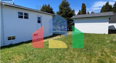 Residential - Single Family Home - Clarkes Beach, Canada - Canada