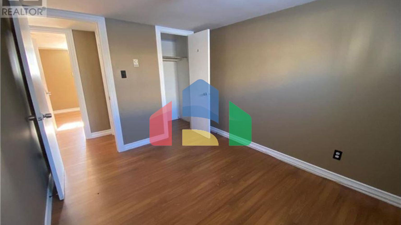 Residential - Single Family Home - Clarkes Beach, Canada - Canada