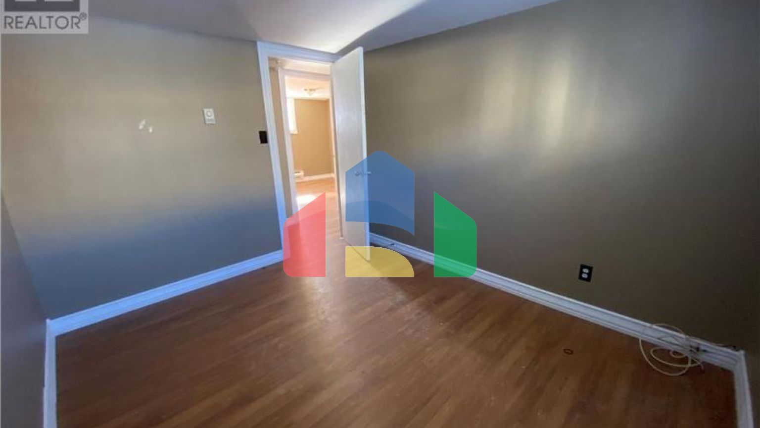 Residential - Single Family Home - Clarkes Beach, Canada - Canada