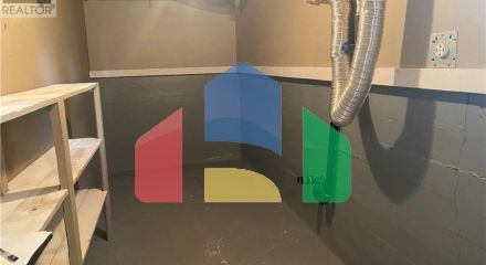 Residential - Single Family Home - Clarkes Beach, Canada - Canada